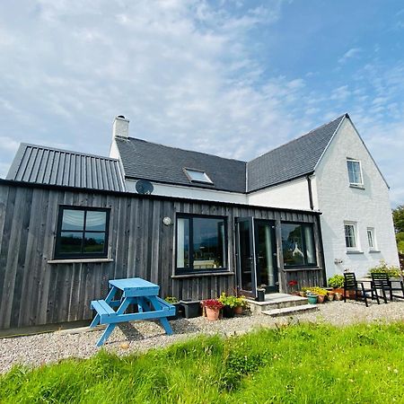 Off The Hill B&B Isleornsey (Skye) Exterior foto