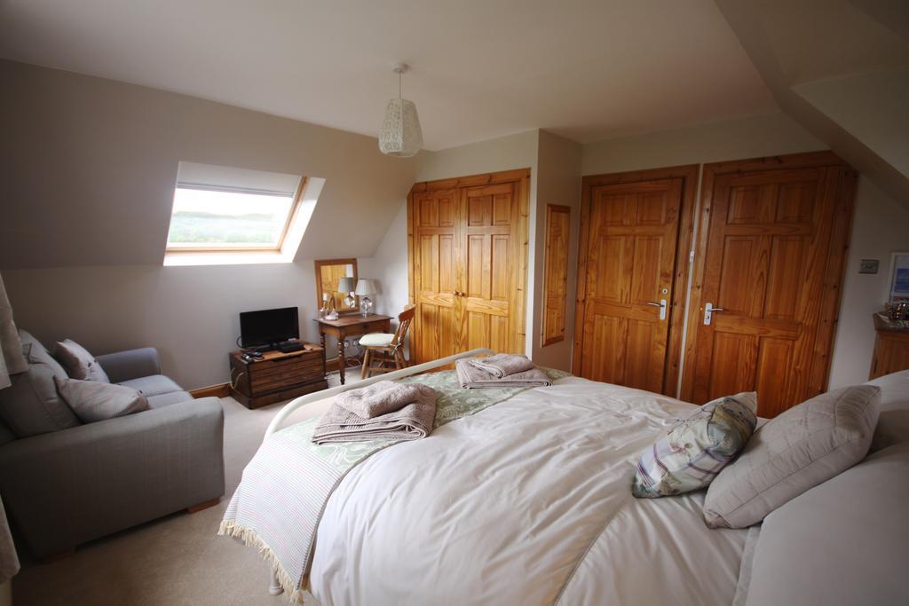 Off The Hill B&B Isleornsey (Skye) Exterior foto